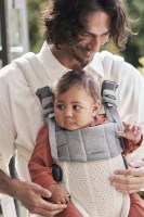 Little Pea BabyBjorn Μάρσιπος Harmony Cream 3D Mesh_lifestyle